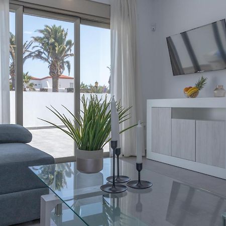Apartment Family 1 Beachfront Corralejo By Holidays Home 外观 照片